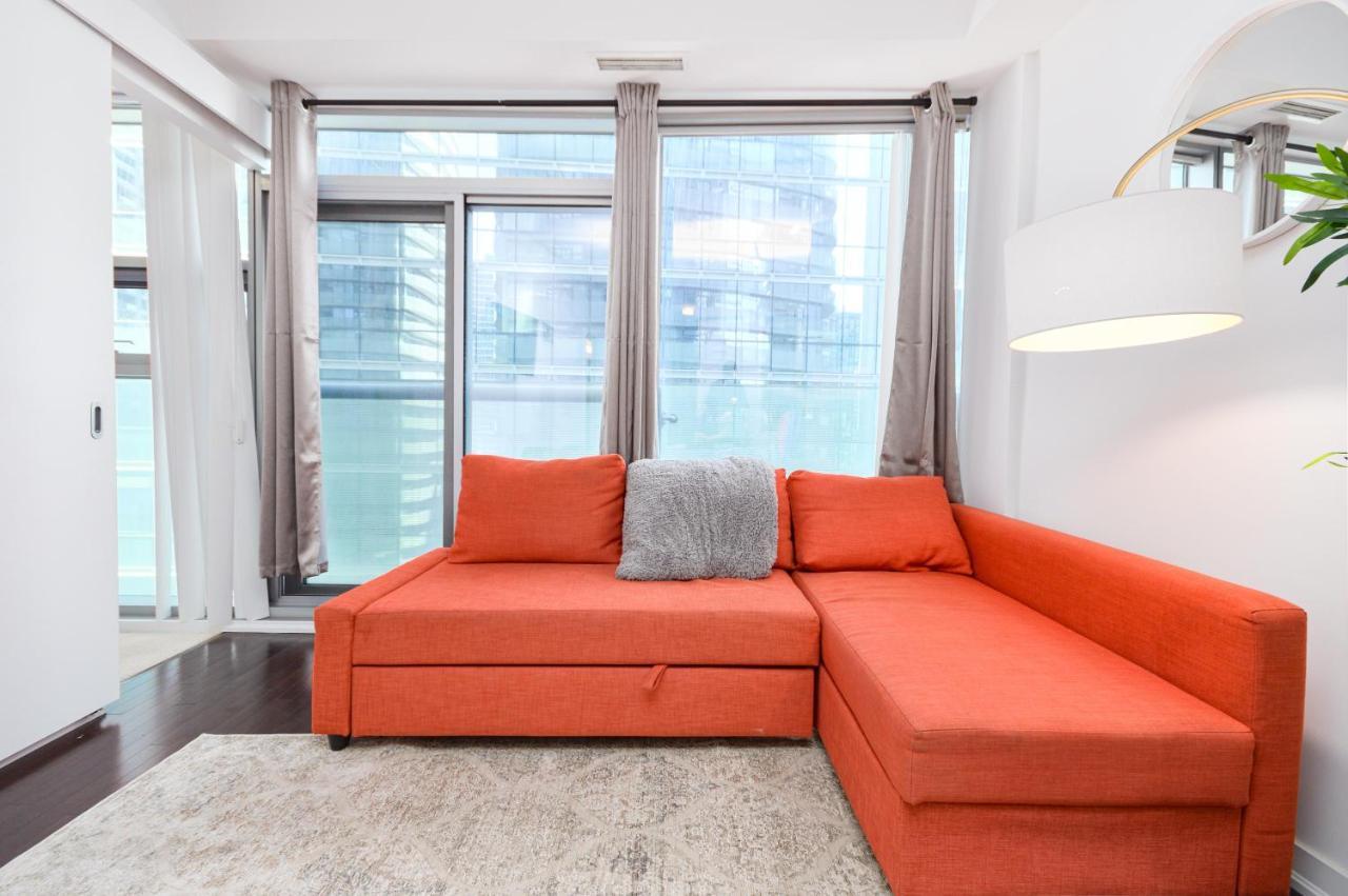 Downtown Toronto Condo Mins From Scotiabank Arena, Tiff, Cn Tower, Union, Mtcc Zewnętrze zdjęcie