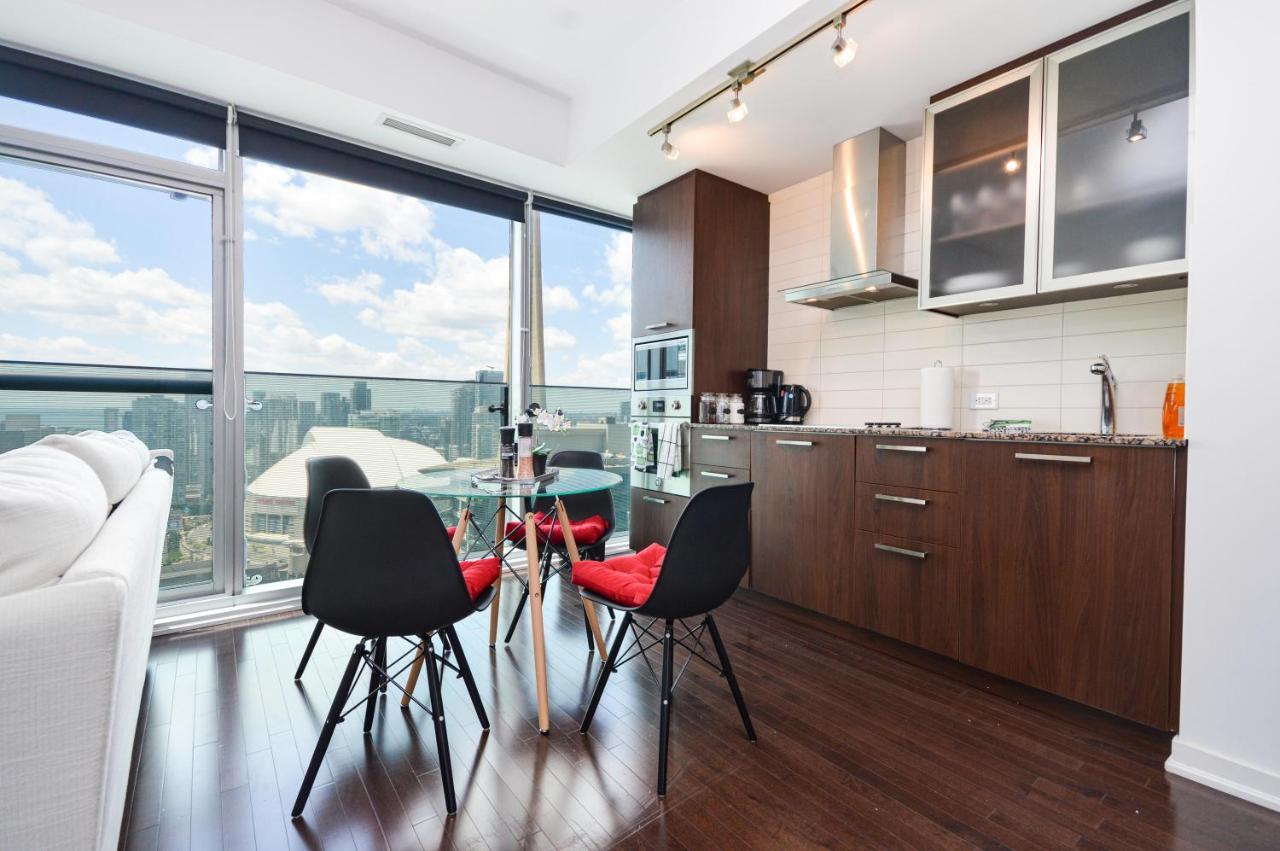 Downtown Toronto Condo Mins From Scotiabank Arena, Tiff, Cn Tower, Union, Mtcc Zewnętrze zdjęcie