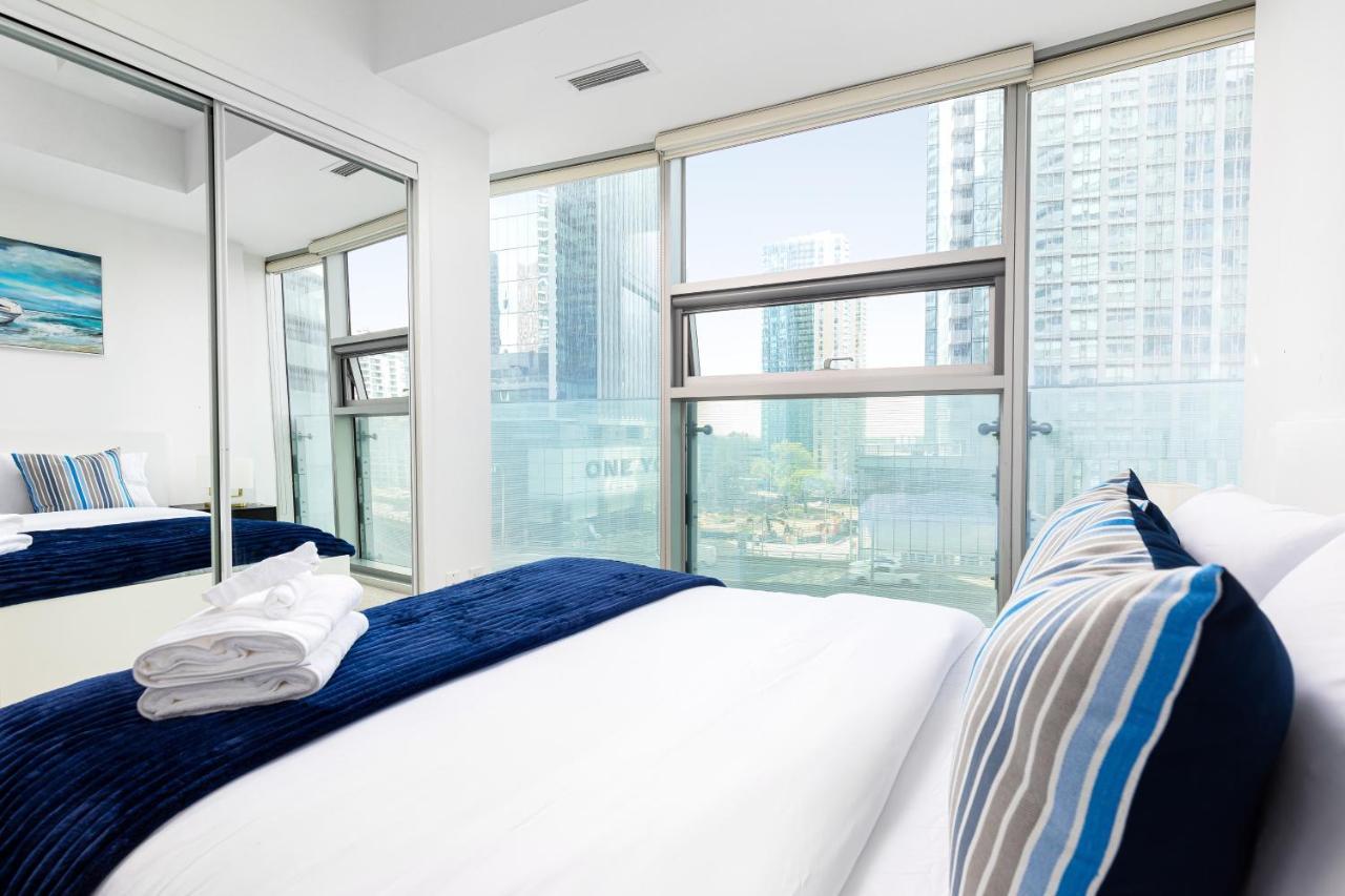 Downtown Toronto Condo Mins From Scotiabank Arena, Tiff, Cn Tower, Union, Mtcc Zewnętrze zdjęcie