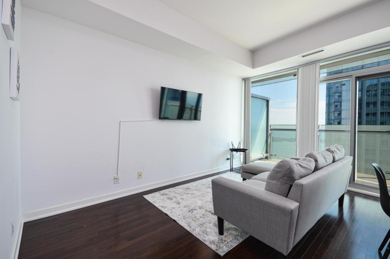 Downtown Toronto Condo Mins From Scotiabank Arena, Tiff, Cn Tower, Union, Mtcc Zewnętrze zdjęcie