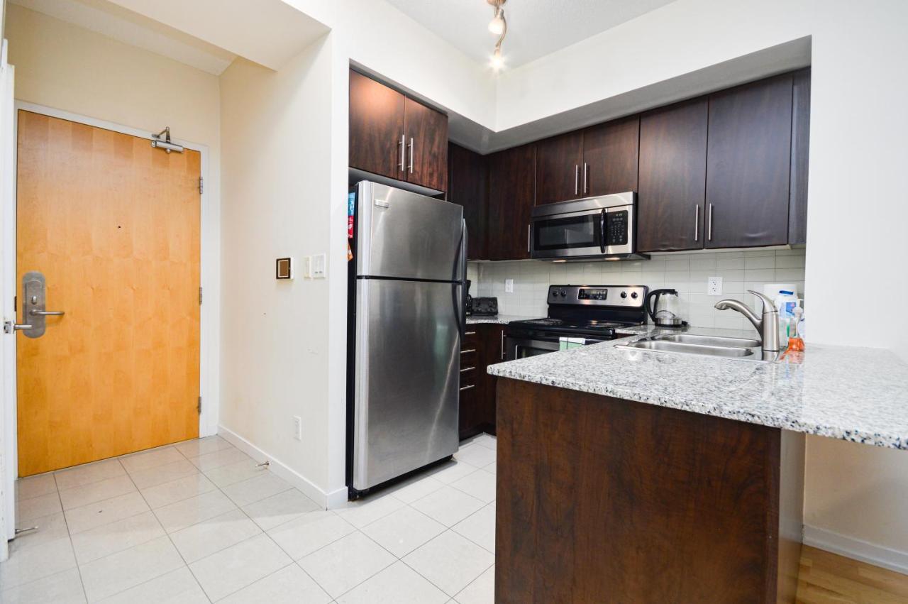 Downtown Toronto Condo Mins From Scotiabank Arena, Tiff, Cn Tower, Union, Mtcc Zewnętrze zdjęcie